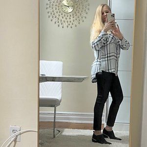 Shirt for women. Natural materials. Size M